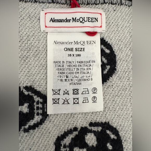Alexander McQueen SKULL MOTIF SCARF - Picture 3 of 6